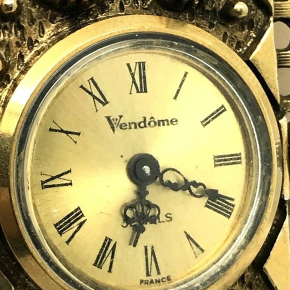 Vendome Accessories - Vendome France Vintage Ladies Hand Winding Watch